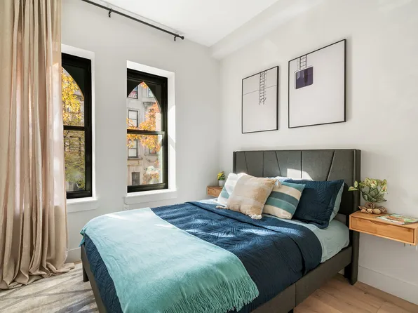 463 West 142nd Street image 5 of 13