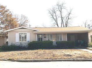 140 Golden Crown Dr, San Antonio, TX 78223