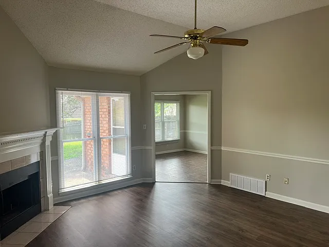 family room view to breakfast room