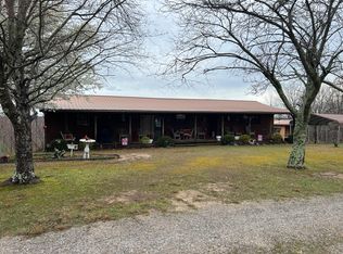 456 Middle Ridge Rd, Beersheba Springs, TN 37305