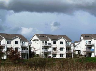 4614 Celia Way UNIT 101, Bellingham, WA 98226