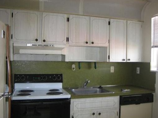 5th image of 1000 SE 3rd St APT 4