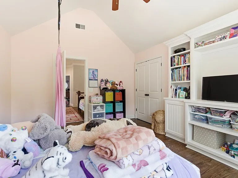2500C W Linden Ave — Photo 36