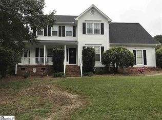 201 Hyde Park Ln, Mauldin, SC 29662