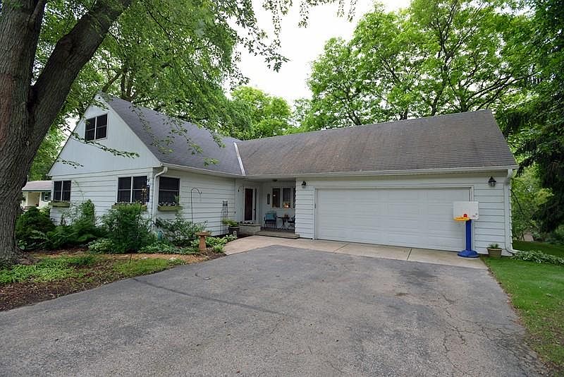 1st image of 1443 Grandview Ave