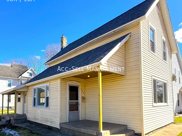 564 Fremont Ave NW, Grand Rapids, MI 49504