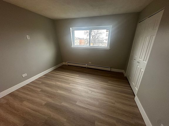 5th image of 9832 Nottingham Ave APT 17