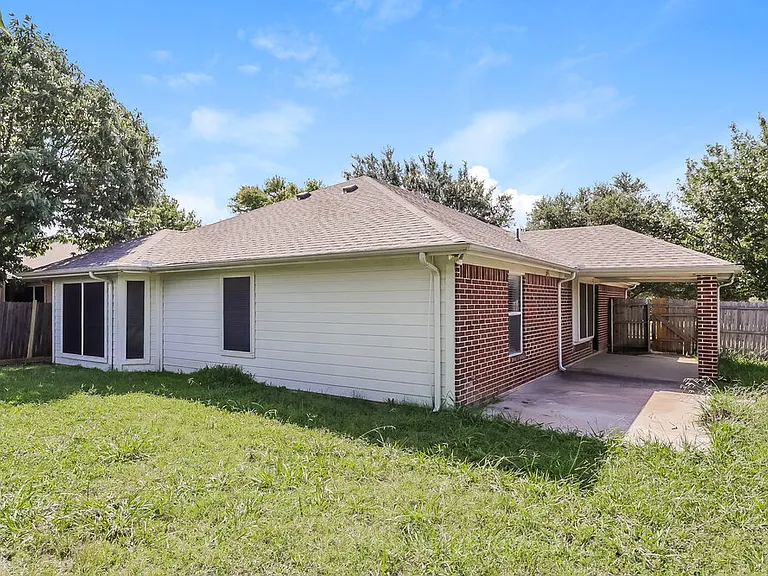 1601 Prescott Dr — Photo 15