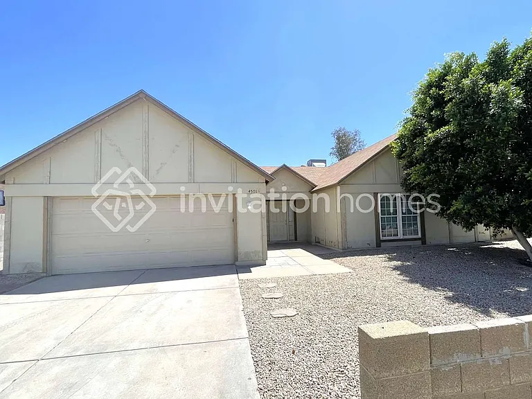 4501 N 106th Dr — Photo 1