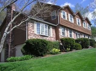 9 Colonial Dr, Billerica, MA 01821