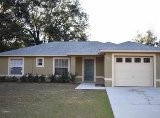 1051 N Highland St, Mount Dora, FL 32757