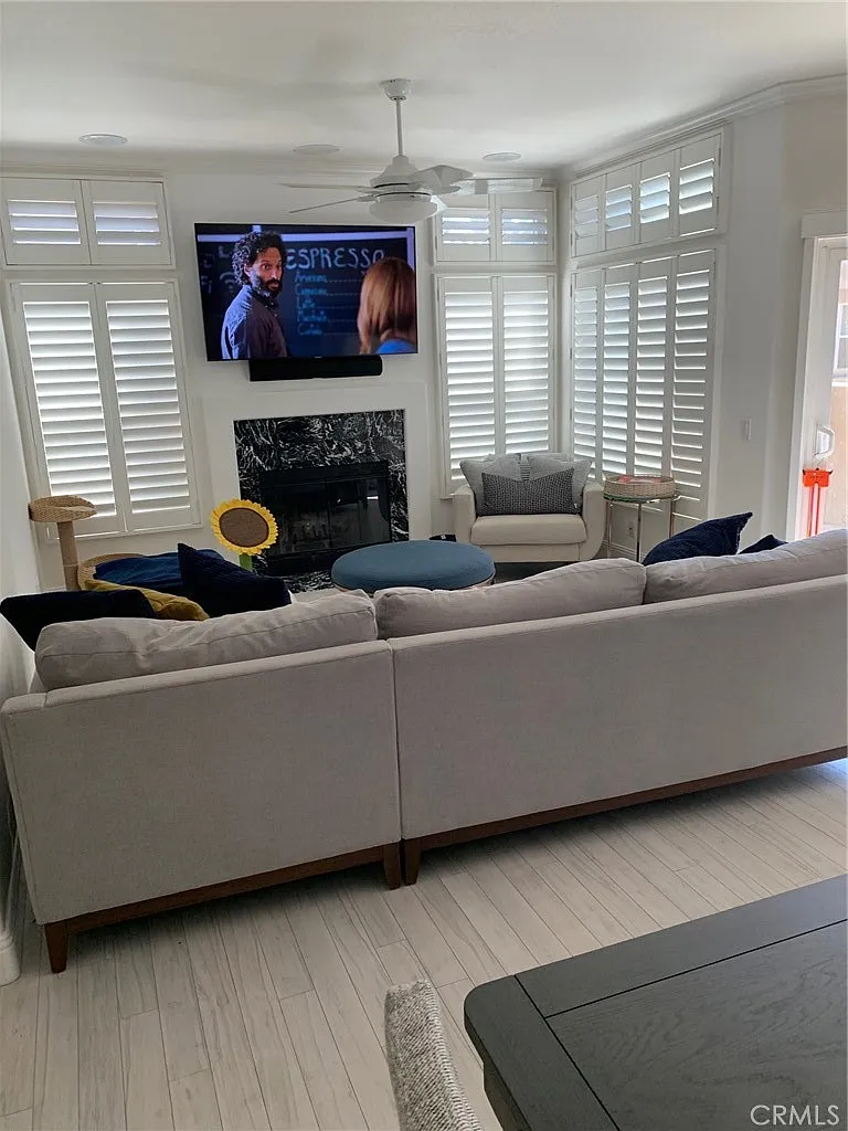 2 bed, 1152 sqft, $3,150 — Photo 1