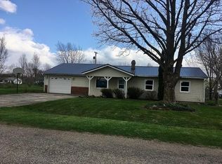 9161 E Snow White Rd, Cromwell, IN 46732