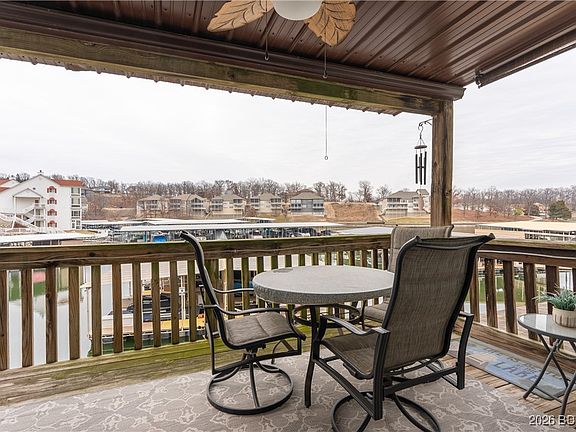 2nd image of 304 Southwood Shores Pl #2C