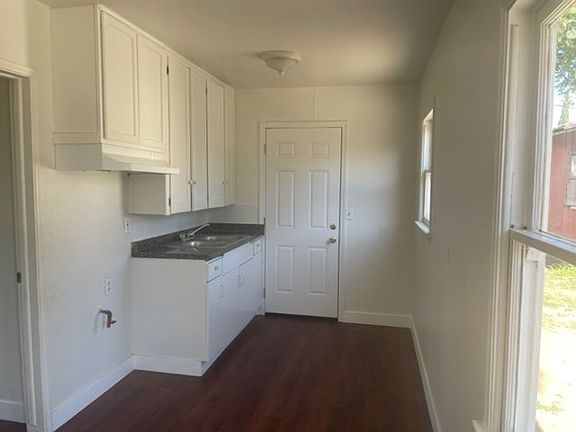 3rd image of 1315 Washington Ave #2293A0210