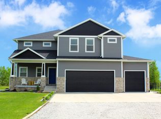 26600 S 84th St, Firth, NE 68358