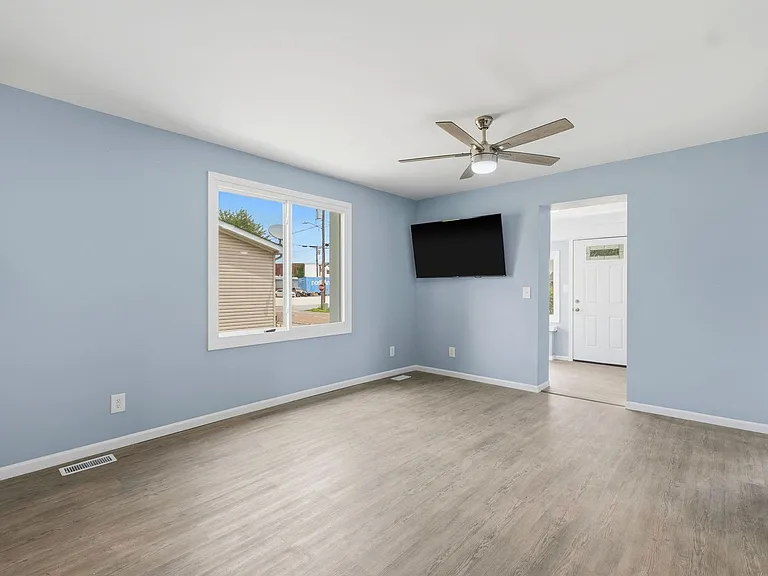108 S Science St — Photo 20