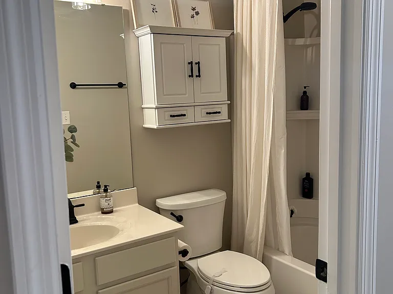 Ashboro Dr — Photo 12