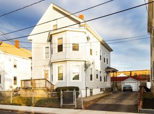 28 Cook St, Fall River, MA 02724