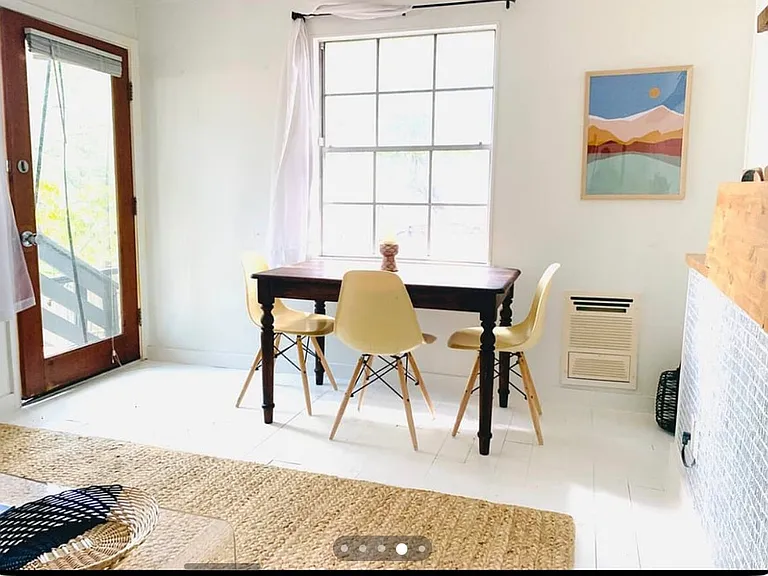 611 Baylor St #102 — Photo 4