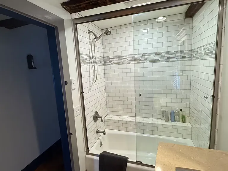 872 Grassy Brook Rd — Photo 13