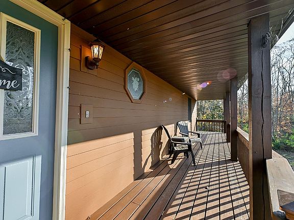 4th image of 5803 E County Road 550 N