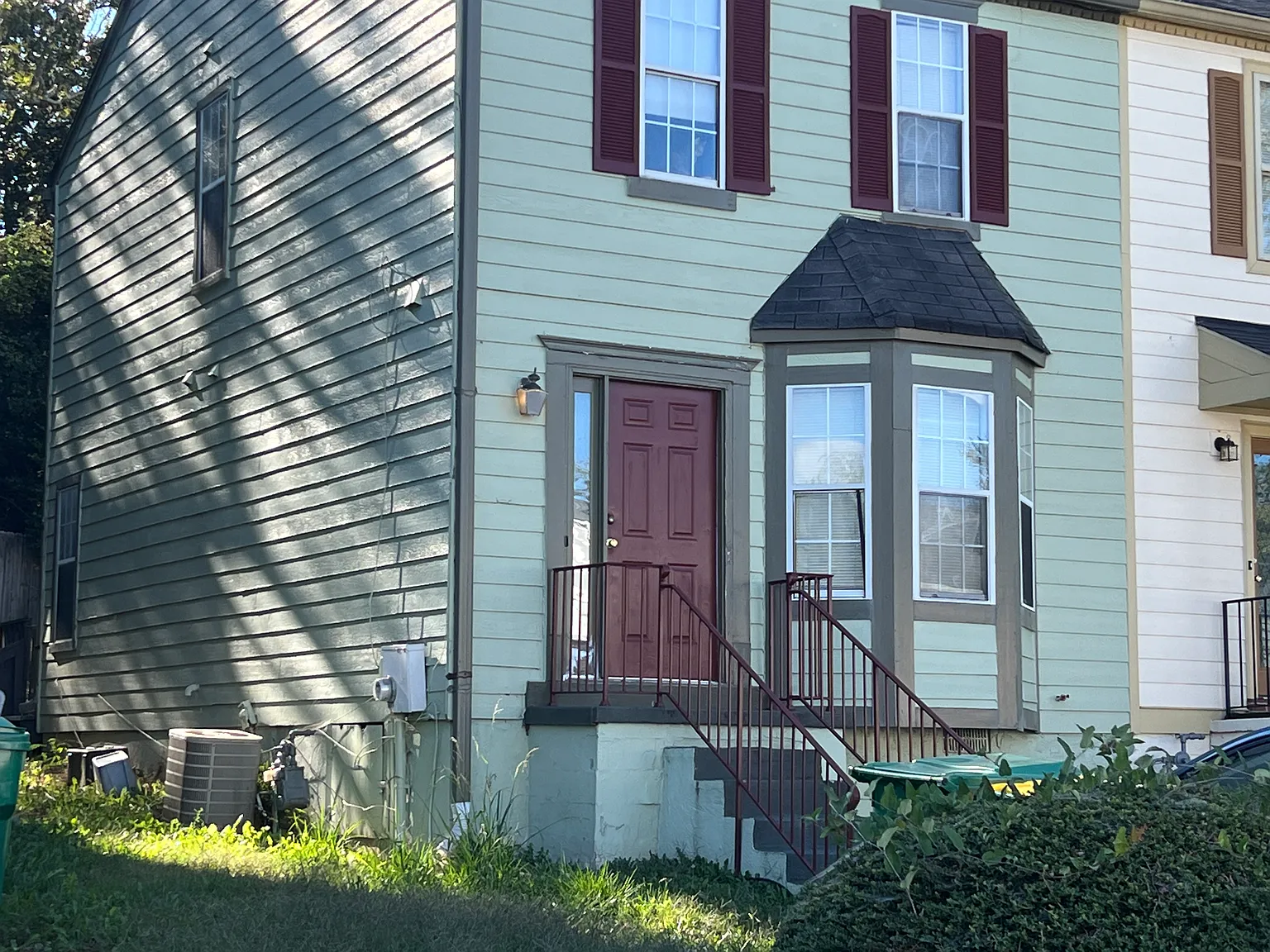 2 bed, 1.5 bath, 1166 sqft, $1,575 — Photo 1