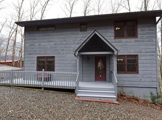 46 Hunters Pl, Blairsville, GA 30512