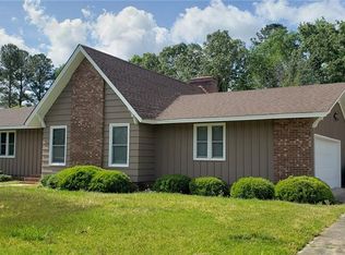 230 Kensington St, Lumberton, NC 28358