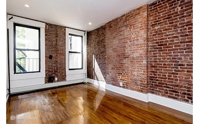 Rented by Douglas Elliman | media 4