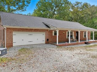 1190 Mill Creek Dr, Dawsonville, GA 30534