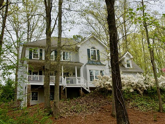 2nd image of 4510 Windsor Oaks Dr