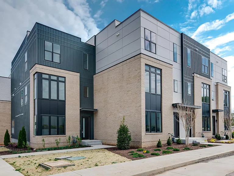 660 Hamilton Ave — Photo 38