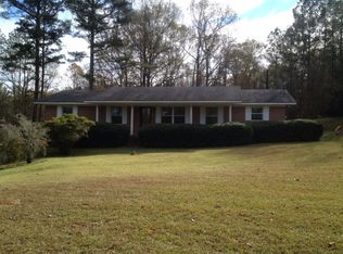 3892 County Road 14, Roanoke, AL 36274