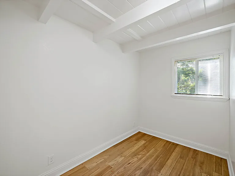 651 S 29th St #645 — Photo 5