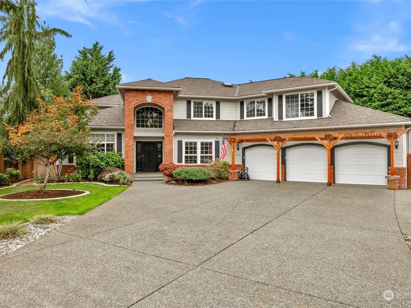 16608 56th Place W, Lynnwood, WA 98037