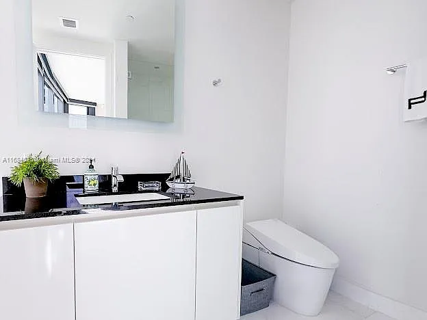 18555 Collins Ave #5203 — Photo 47
