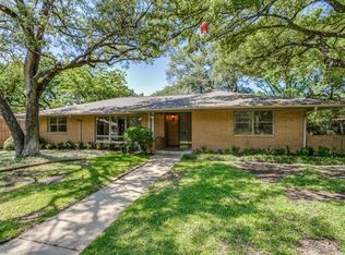 3843 Fairfax Ave, Dallas, TX 75209