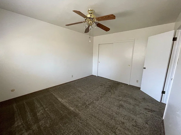 511 Rutledge Dr #511 — Photo 9