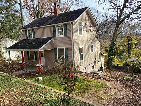 2nd image of 679 Hillcrest Ave