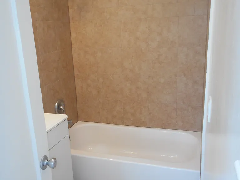 7336 Comstock Ave #B — Photo 7