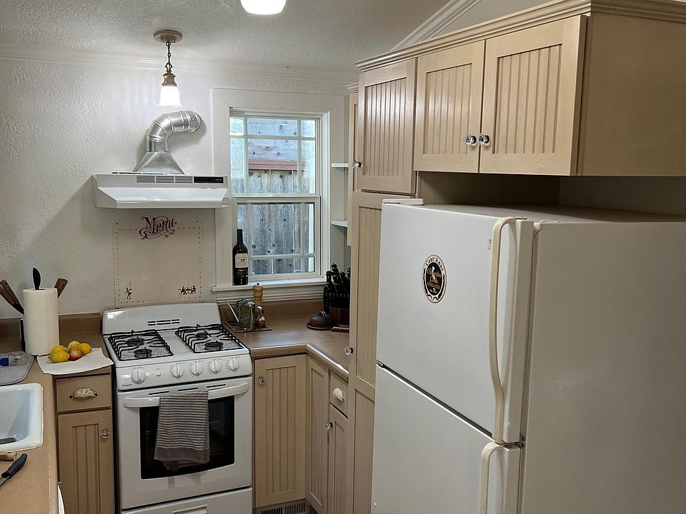 2nd image of 1540 Litina Dr
