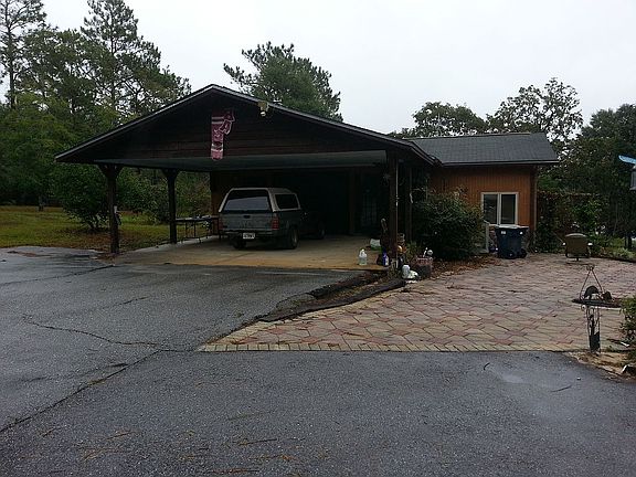 Detached garage and more!