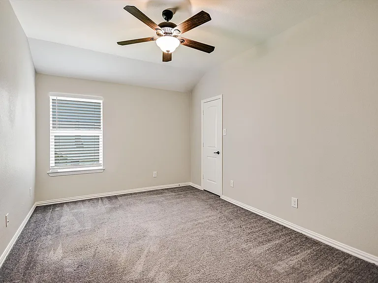 4623 Chestnut Meadows Bnd — Photo 24