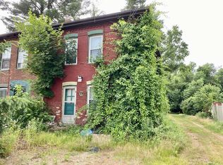 29 River St, Warren, MA 01083