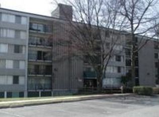 1800 Metzerott Rd APT 505, Adelphi, MD 20783