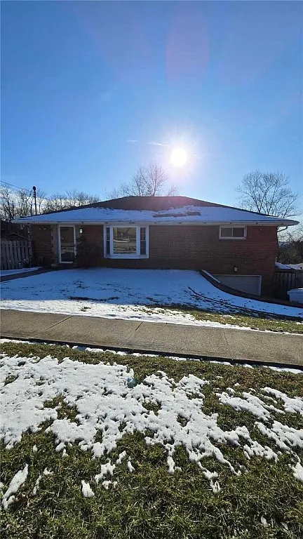 7067 Shannon Rd photo 1