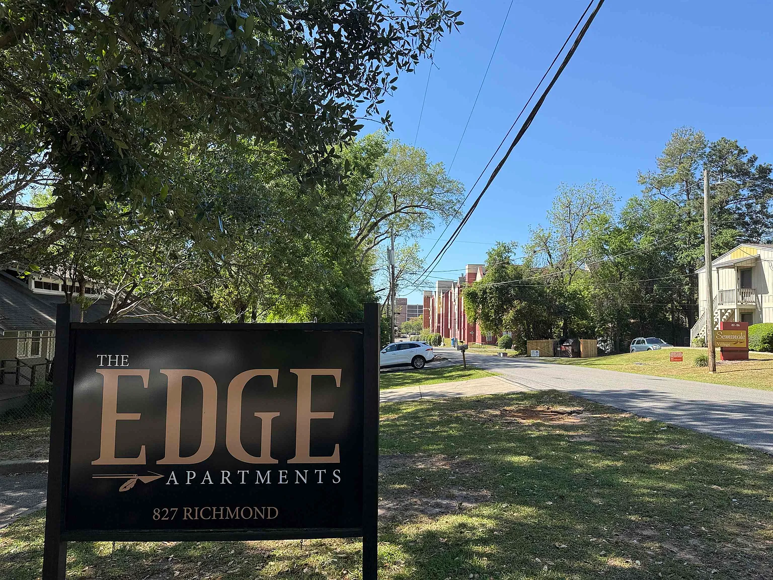 2 bed, 2.5 bath, 1000 sqft, $1,050 — Photo 3