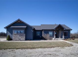 537 E 550th Rd, Overbrook, KS 66524