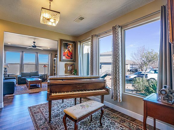 5th image of 3023 E 2840th Cir S